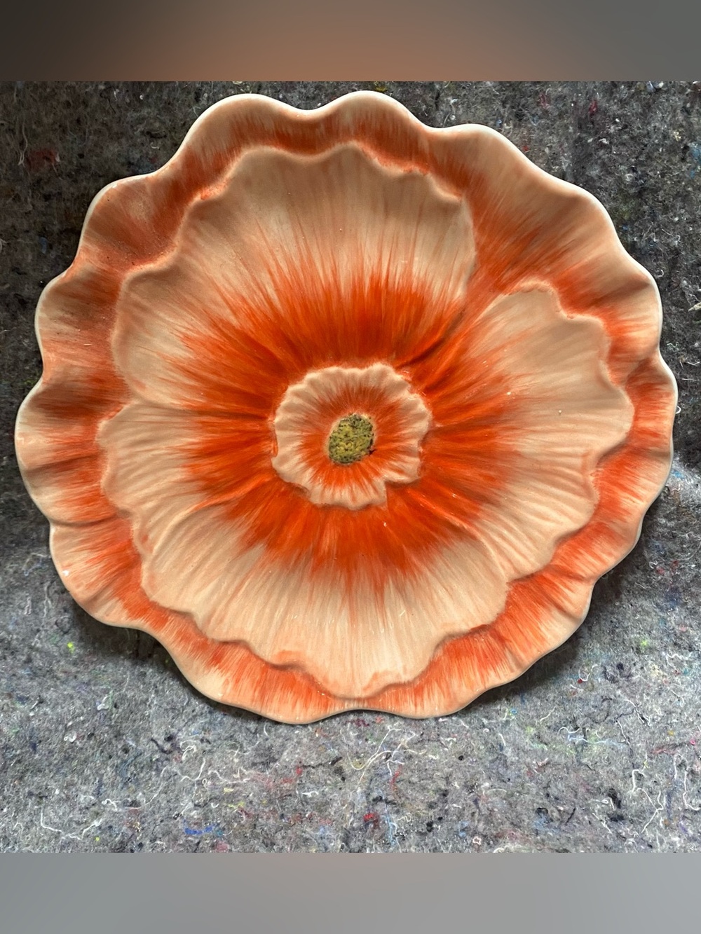 Pair (2) Coral Poppy 3D Dessert Plates Certified International 8” Flower Petals